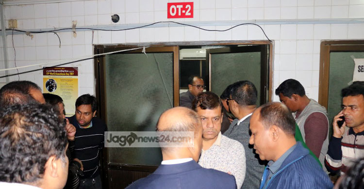 খুলনায় পুলিশের গাড়ির সঙ্গে ট্রাকের সংঘর্ষে নিহত ২