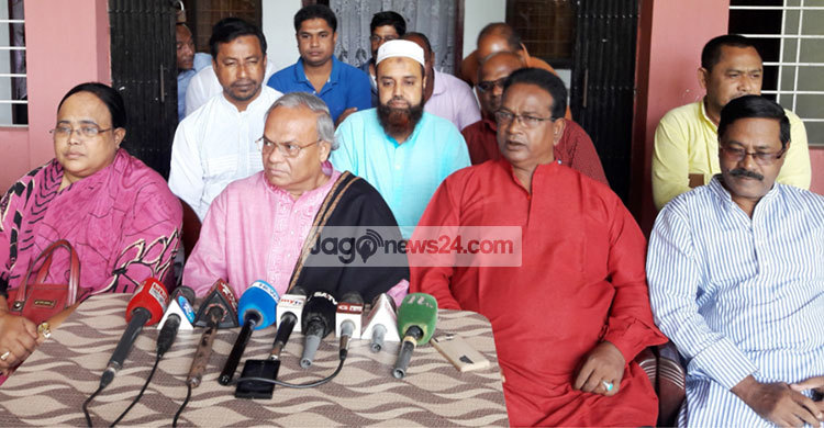 শেখ হাসিনার অধীনে নির্বাচন করতে দেবে না বিএনপি