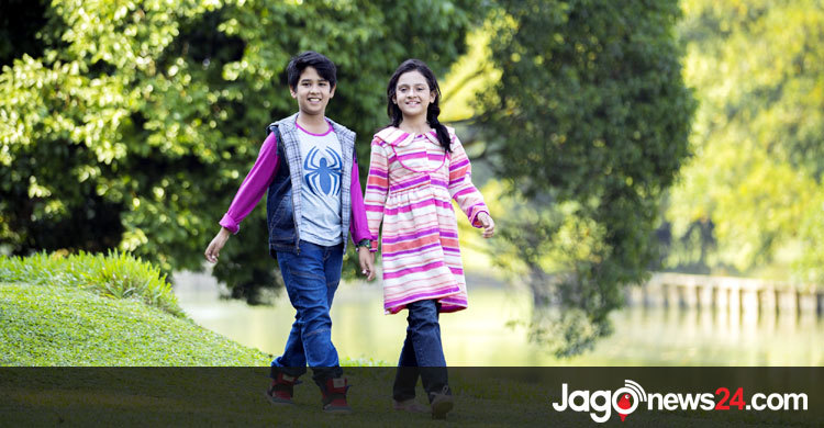 লা রিভে শিশুদের শীতের পোশাক