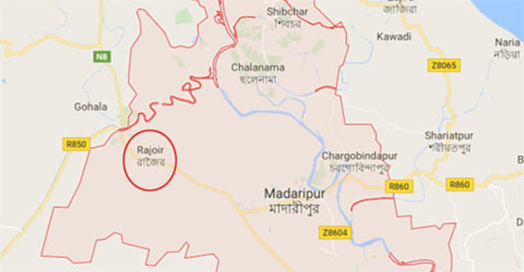 রাজৈরে জেএসসি পরীক্ষায় নকল করার ৬ ছাত্র বহিষ্কার