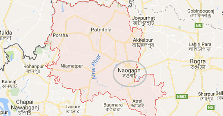 নওগাঁয় দু’বাসের সংঘর্ষে নিহত ২