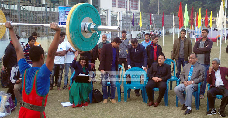 নড়াইলে ভারোত্তলন প্রদর্শনী