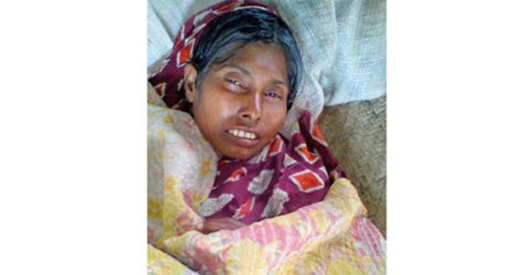 নাম ছাড়া কিছুই বলতে পারছে না রোকসানা