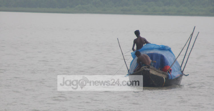 সারাদেশের নদ-নদীতে ৮ মাস জাটকা ধরা বন্ধ