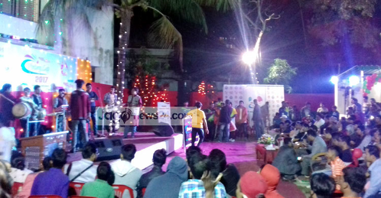 ব্রাহ্মণবা‌ড়িয়া পু‌লি‌শের জমকা‌লো রাত