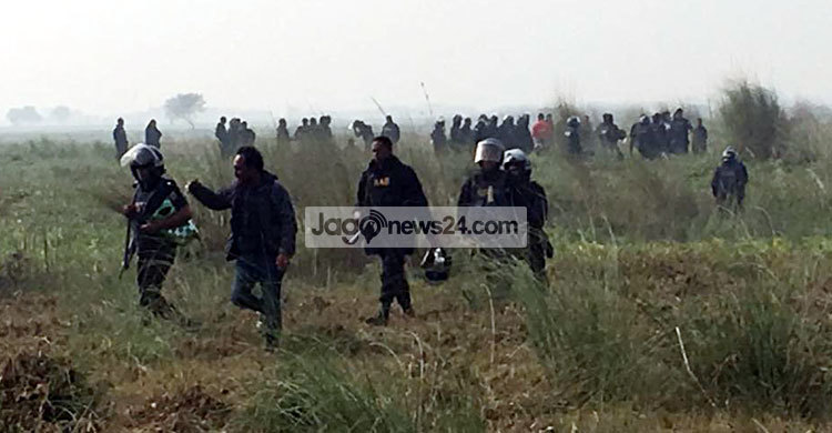 চর আলাতলীতে জঙ্গি আস্তানায় র‌্যাবের অভিযান, গোলাগুলি