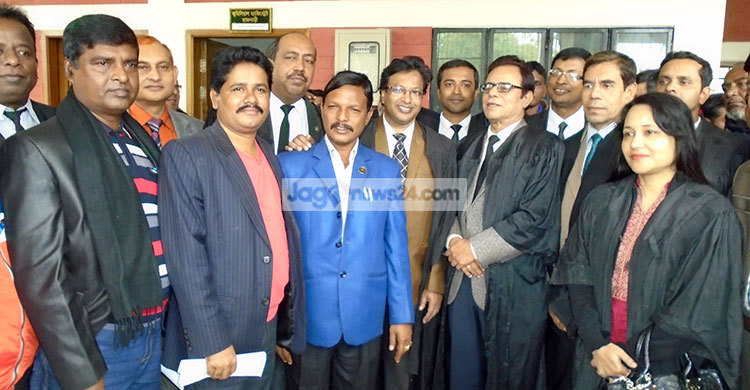 মাহমুদুর রহমানের নামে রাজবাড়ীতে ৩টি মামলা