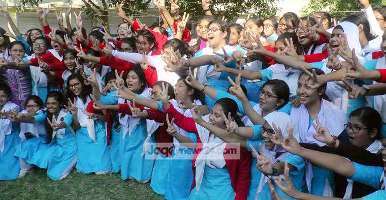 রাজশাহীর অদম্য ১৪ শিক্ষার্থী