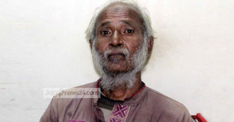 ক্ষুধার্ত পেটে মাইলের পর মাইল হেঁটেছেন রাজ্জাক