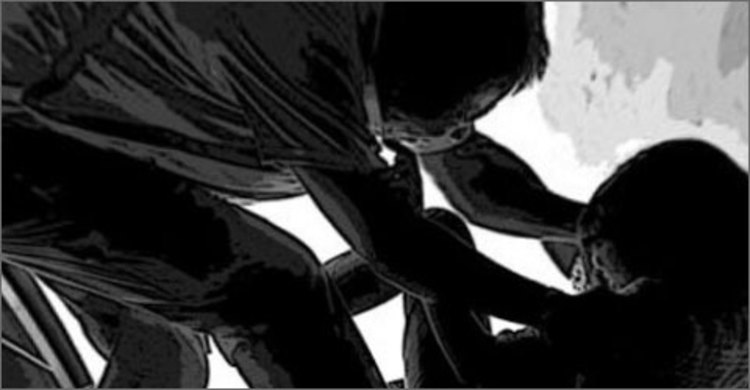 শিশুকে ধর্ষণচেষ্টা, বাবাকে না পেয়ে ছেলেকে ধরল পুলিশ