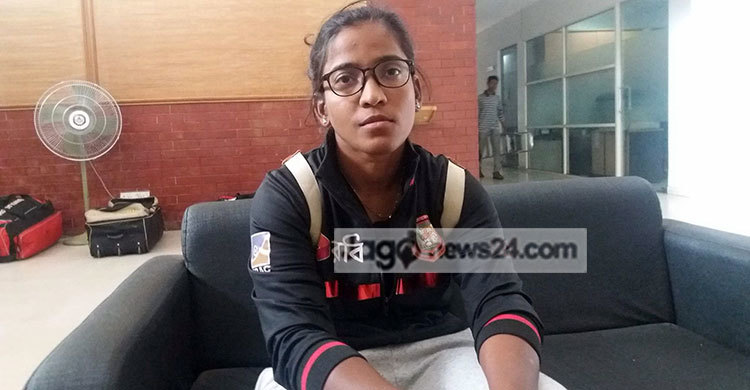 বিজয় দিবসে জয় পেতে প্রতিজ্ঞ ছিলেন রুমানারা