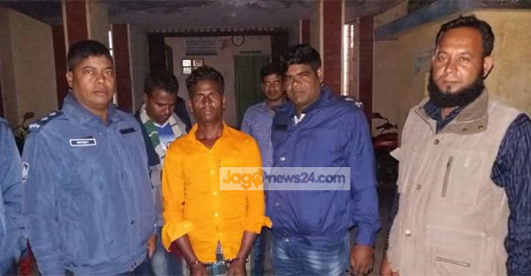 সাবেক স্ত্রীর মামলায় স্বামী গ্রেফতার