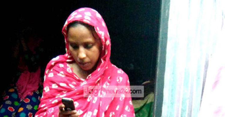 প্রিন্সের কাছে স্ত্রীর স্বীকৃতি চায় ফরিদা