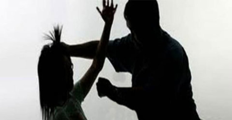 আ.লীগ নেতার বিরুদ্ধে পুত্রবধূর শ্লীলতাহানির মামলা