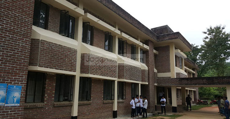 ৩৪ বছর পর খাবার সরবরাহের অনুমোদন