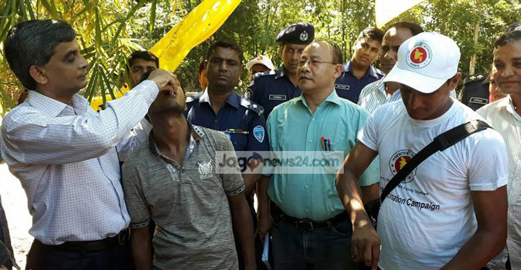 বান্দরবানে ১০ হাজার রোহিঙ্গাকে খাওয়ানো হলো কলেরা টিকা