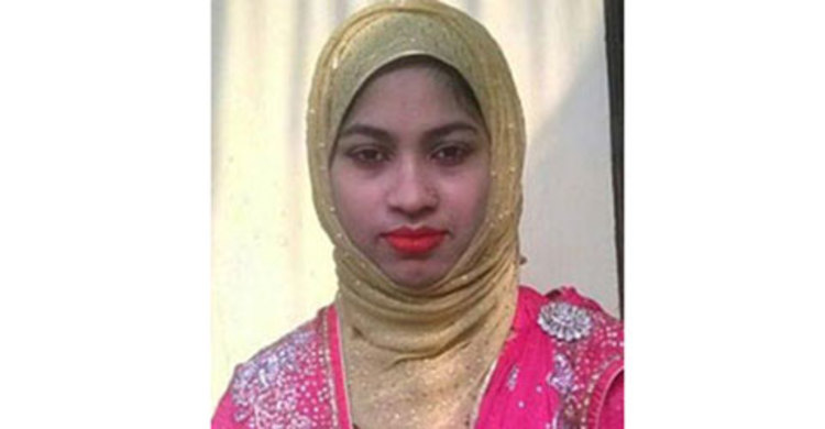 বাঁচানো গেল না রুবিনাকে