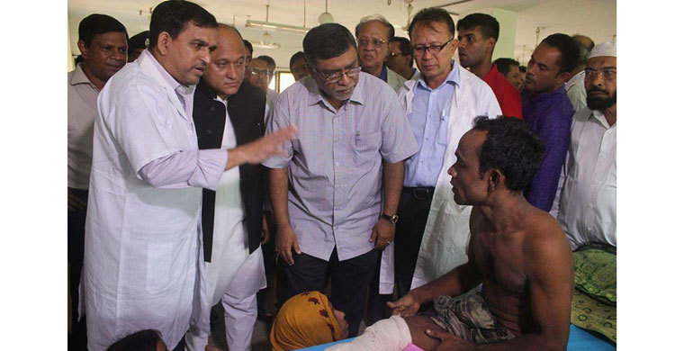 রোহিঙ্গাদের মানবতা দেখাতে গিয়ে স্থানীয়দের অবহেলা নয় : জাহিদ মালেক