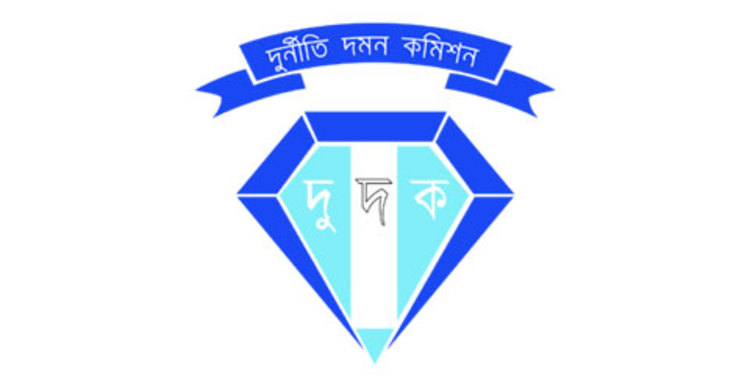 পুলিশ দম্পত্তির বিরুদ্ধে দুদকের মানি লন্ডারিং মামলা