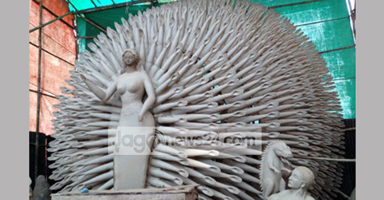 মৌলভীবাজারে হাজার হাতের দেবী দুর্গা
