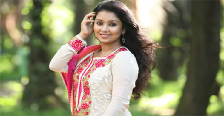 মিলির প্রতীক্ষা