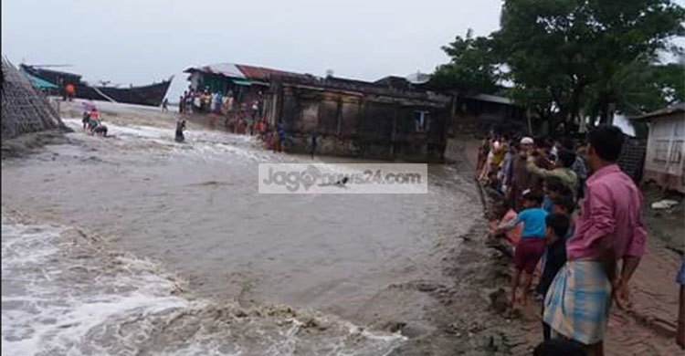 নিম্নচাপের প্রভাবে দুর্ভোগে উপকূলের লাখো মানুষ