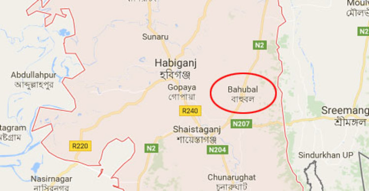 বাহুবলে সিএনজি চালকদের সড়ক অবরোধ