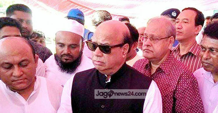 ‘রোহিঙ্গাদের পাশাপাশি স্থানীয়দের চিকিৎসাও নিশ্চিত করছে সরকার’