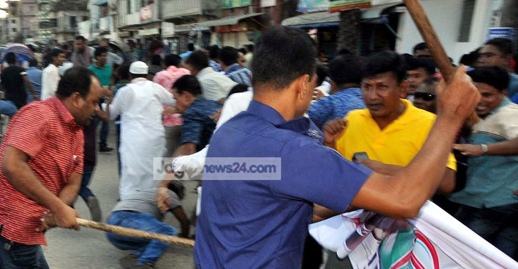 নারায়ণগঞ্জে যুবদলের মিছিলে পুলিশের লাঠিচার্জ, আহত ১৫