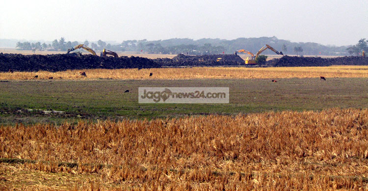 উপকূলে কমছে কৃষি জমির পরিমাণ, হুমকির মুখে খাদ্য নিরাপত্তা