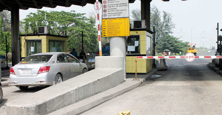 ১১ ঘণ্টা পর ঢাকা-টাঙ্গাইল মহাসড়কে যান চলাচল স্বাভাবিক