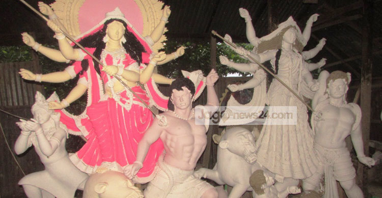 শরীয়তপুরের ৯২ পূজামণ্ডপে দেড় হাজার পুলিশ ও আনসার