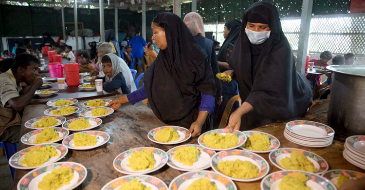 নতুন-পুরাতনে সহমর্মিতার মেলবন্ধন