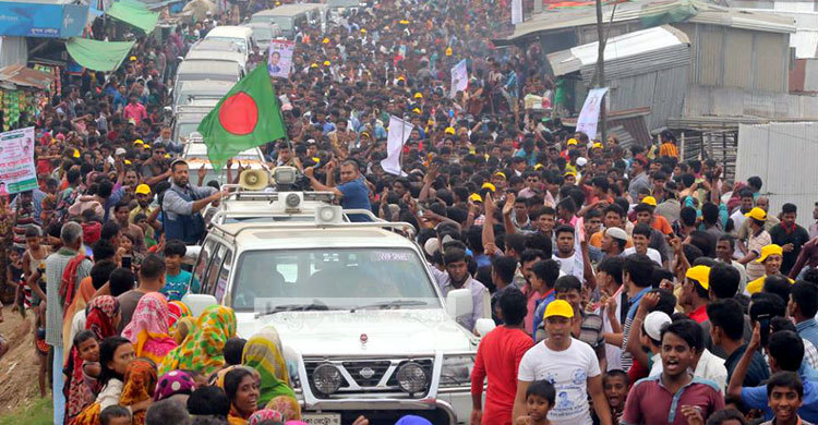 আজ উখিয়ায় ত্রাণ বিতরণ করবেন খালেদা