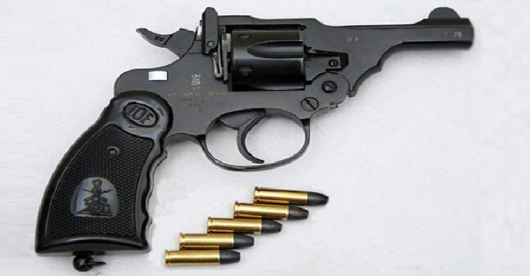 Govt bans carrying of firearms during polls: Kamal