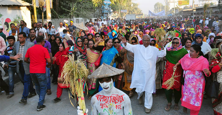 ভোট কেন্দ্র পাহারা দিন, নিশ্চিত ভরাডুবি হবে : মোশাররফ