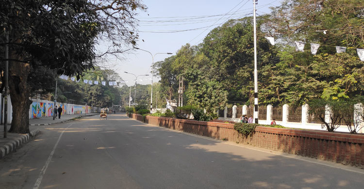 রূপ বদলে গেছে ঢাকার