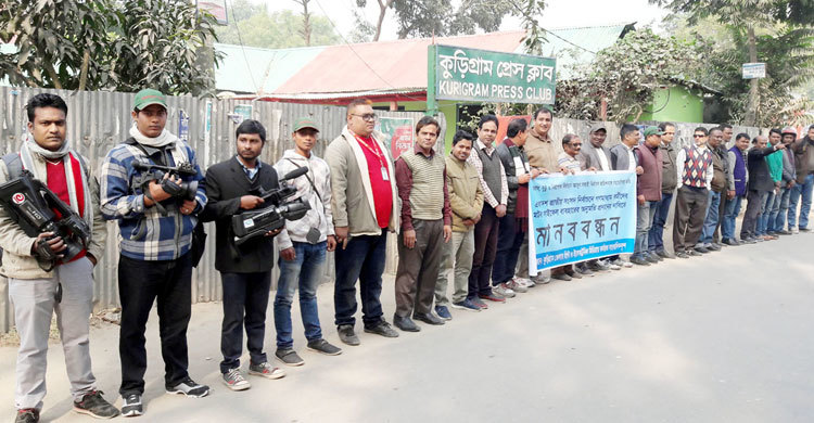 নির্বাচনে মোটরসাইকেল ব্যবহারের দাবি সাংবাদিকদের