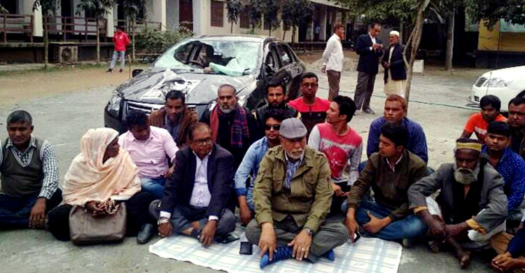 লতিফ সিদ্দিকীর গাড়িবহরে হামলা