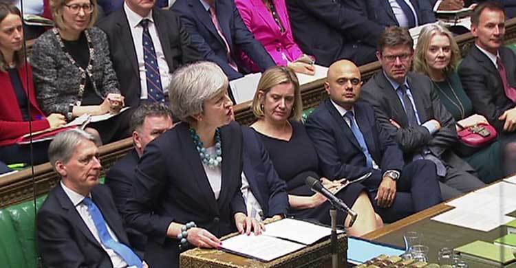 Brexit: May to meet EU leaders in bid to rescue deal