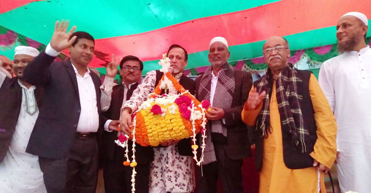 শেষ মুহূর্তে বিএনপির ৫ শতাধিক নেতাকর্মীর দলবদল