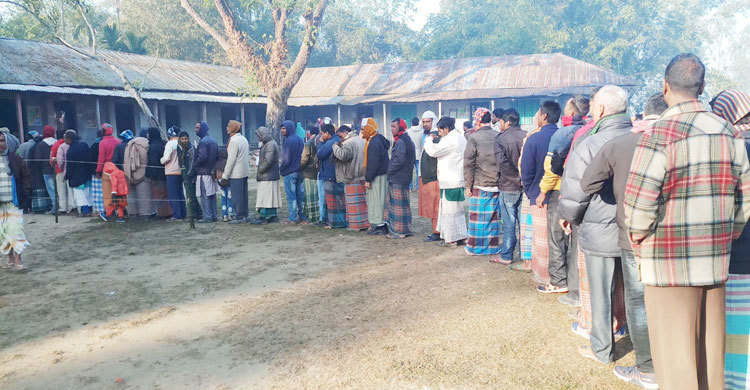 জীবনে প্রথমবারের মতো ভোট দিলেন বিলুপ্ত ছিটমহলবাসী