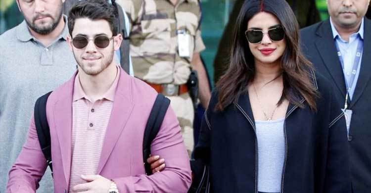 Priyanka Chopra: US writer sorry for ‘scam artist’ comment