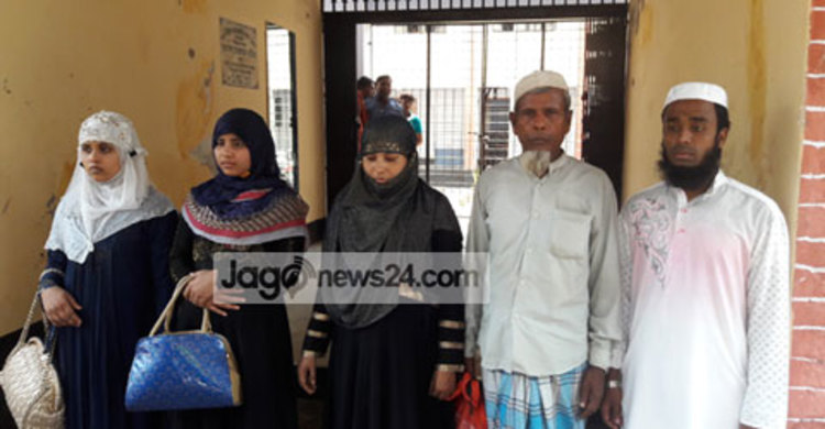 বাগেরহাটে ঘুরতে এসে চার রোহিঙ্গা আটক
