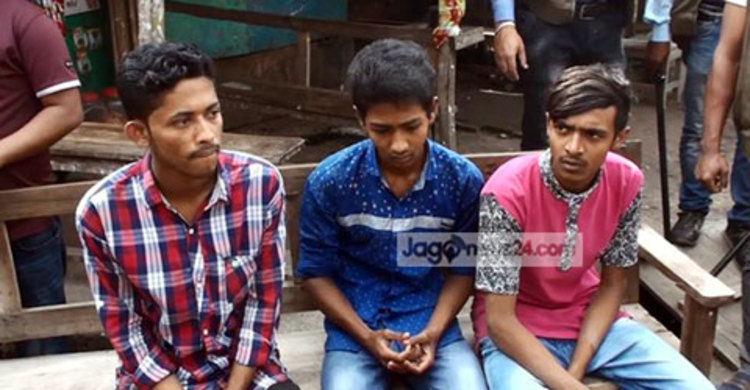বরগুনায় ছাত্রদল কর্মী সন্দেহে তিন কিশোর গ্রেফতার