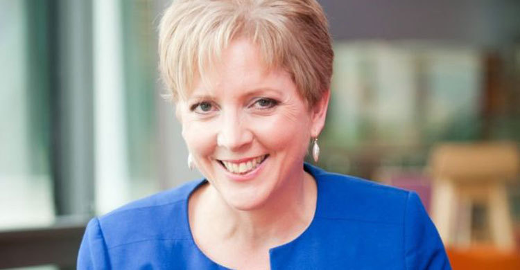 BBC China editor quits post in equal pay row