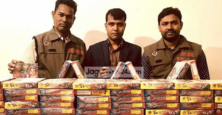 বেনাপোলে সাড়ে তিন মণ আতশবাজি আটক