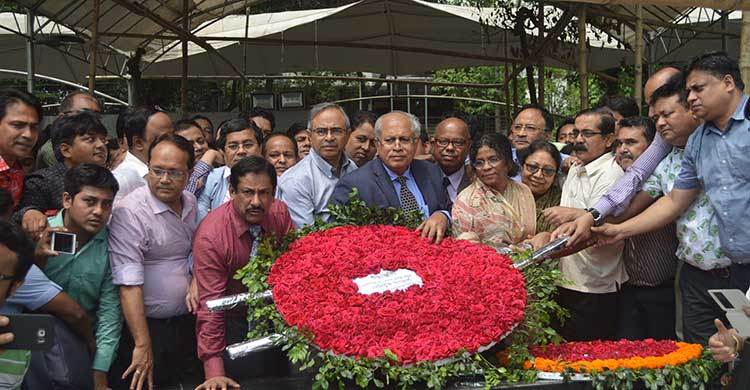 Dr Kanak Kanti Barua takes charge as BSMMU VC