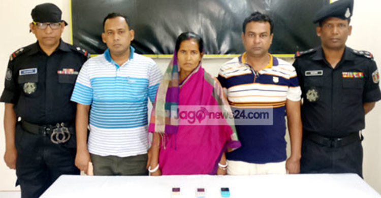 চাঁপাইনবাবগঞ্জে কাবিখা প্রকল্পের ৯০ মেট্রিক টন চাল জব্দ, আটক ৩