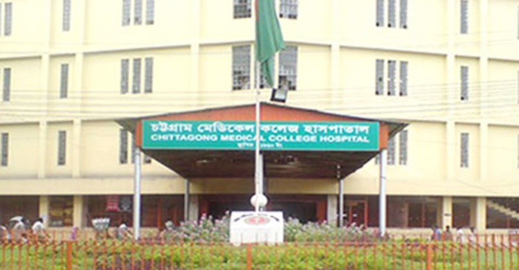 চমেক হাসপাতালে দুই ভুয়া ডাক্তার আটক